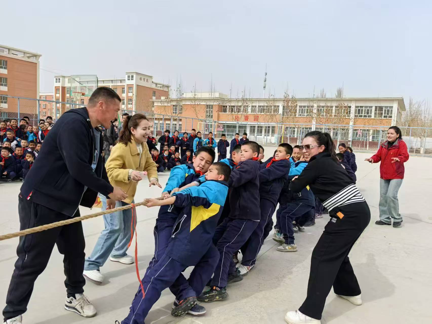 新疆维吾尔自治区喀什地区岳普湖县第三小学关工委开展“以活动赋能成长 让关爱浸润童心”活动