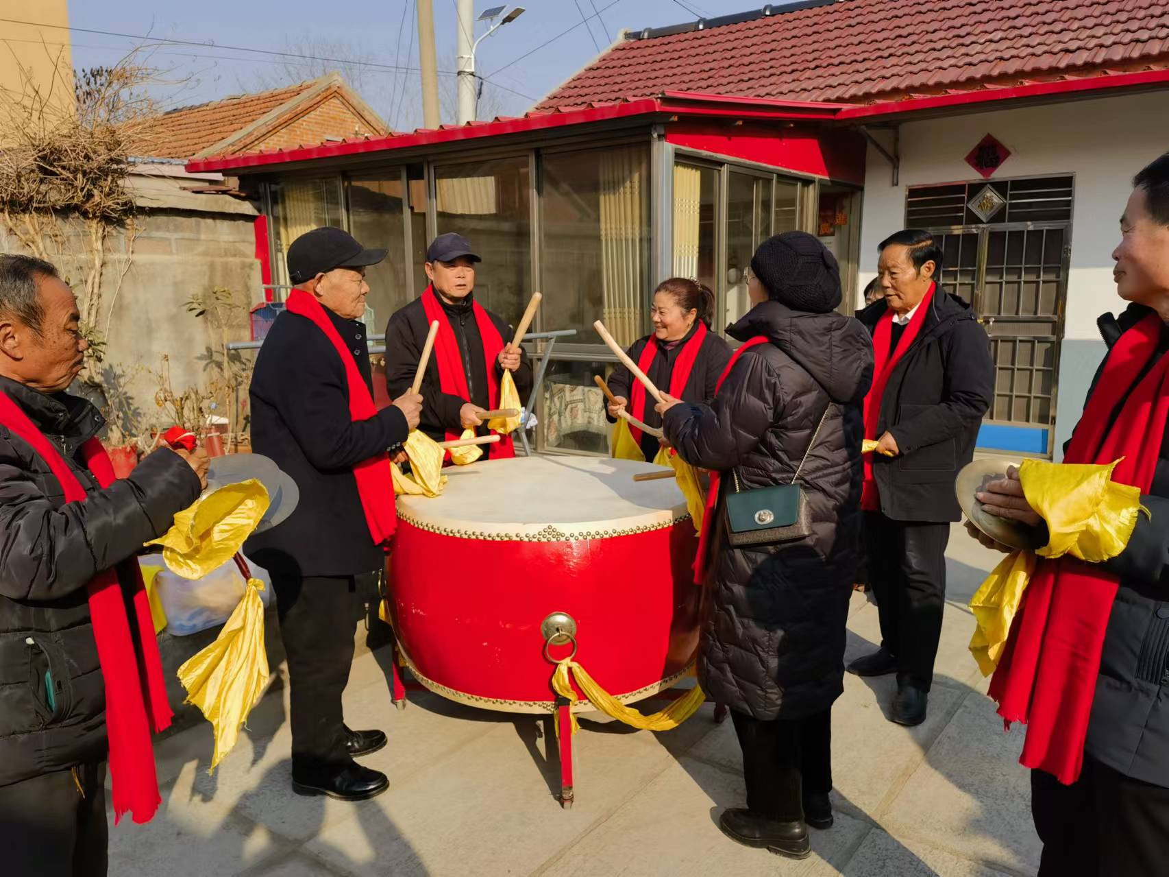 1708317801854028.jpg 5a4fc4afea601732dcc0d0570a11ebdf.jpg