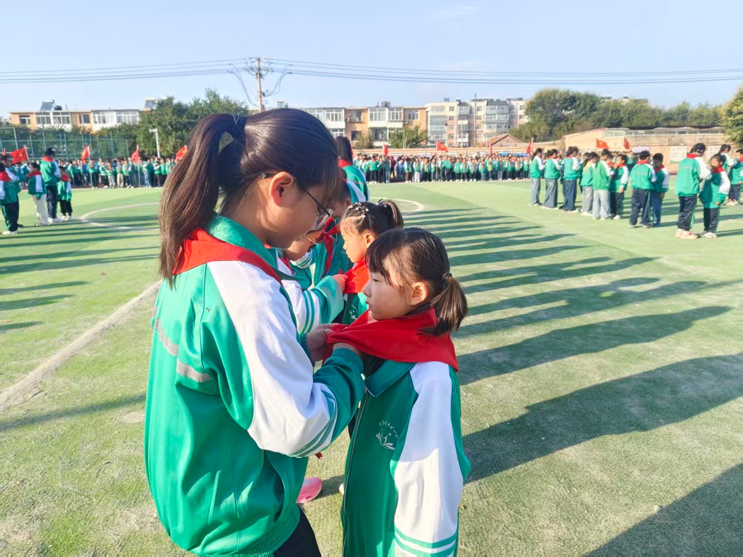 强国复兴有我，争当新时代好少年——内蒙古自治区赤峰市元宝山区平矿一小关工委开展建队日入队活动