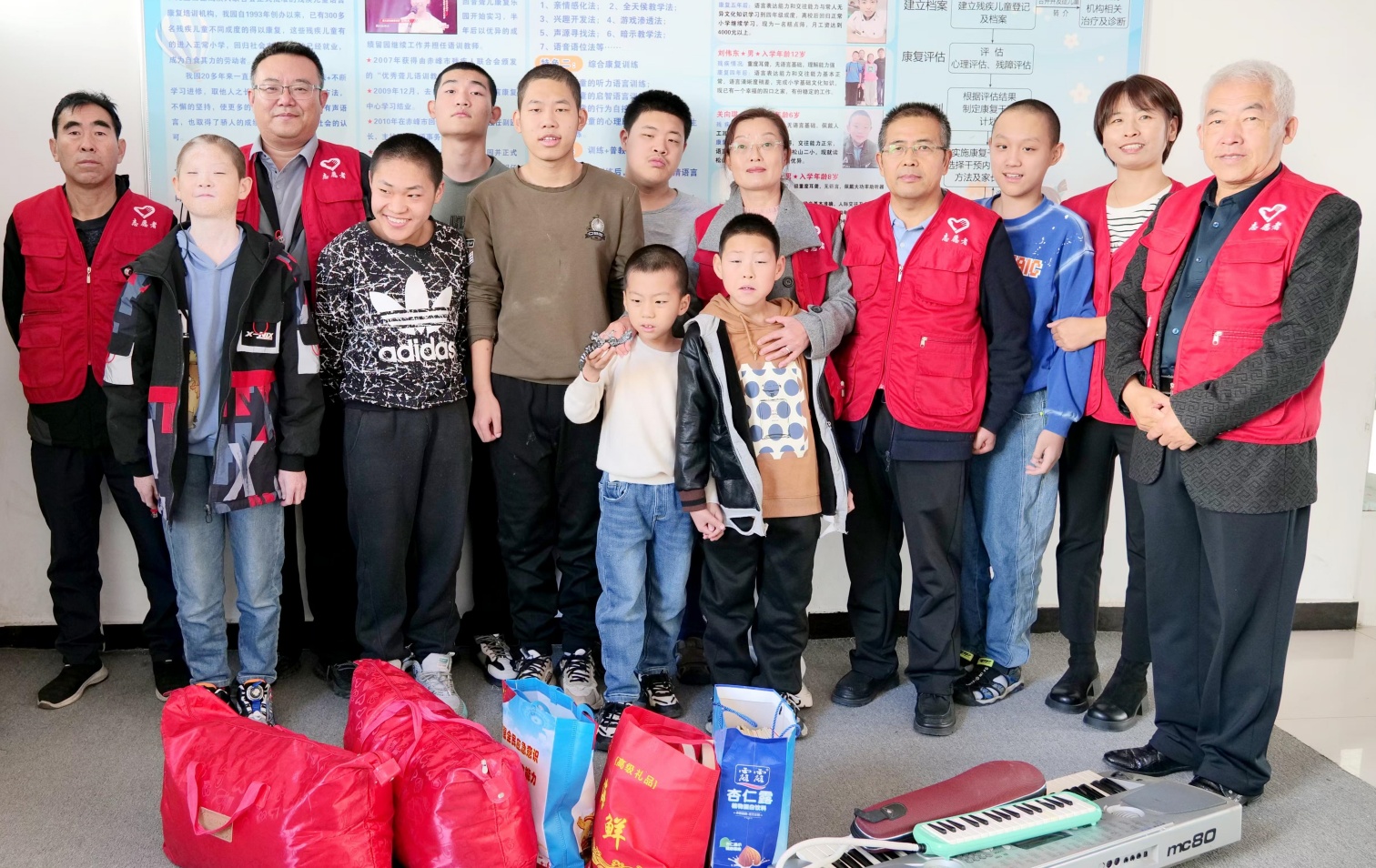 公益续航 温暖定格——内蒙古自治区赤峰市元宝山区草原蓝哈达敬老助残协会关工委2025年度十佳新事盘点
