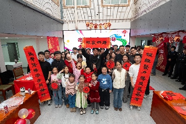 中国铁路呼和局集团公司呼和浩特车站扎实开展冬春运“十个一”活动以暖心举措凝聚青春攻坚力量