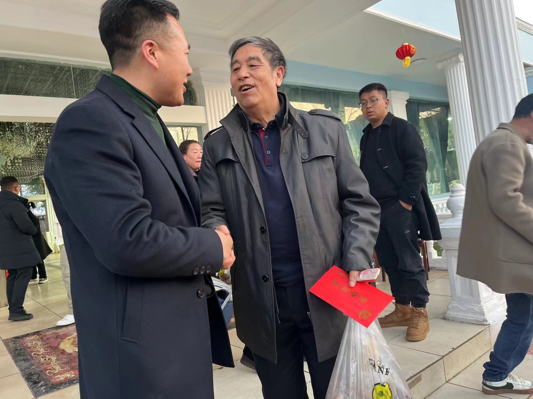 凉山州昭觉县关工委开展“五老”新春慰问活动