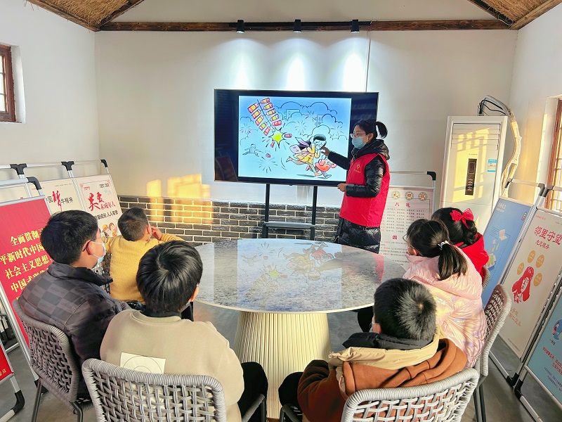 徐州经开区徐庄镇龙田村关工委：禁放烟花爆竹 安全相伴“童”行