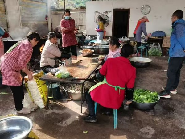 四川省凉山州宁南县俱乐镇关工委开展“移风易俗 文明节俭”主题检查宣传行动