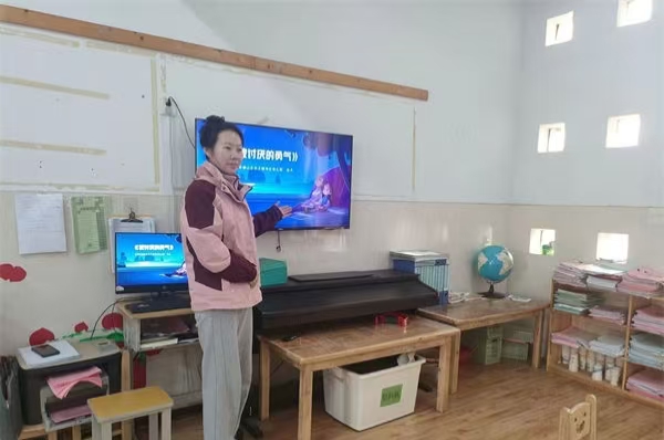 文澜涵泳，温煦心田——江苏省徐州市铜山区汉王镇刘庄幼儿园关工委开展教师读书分享活动