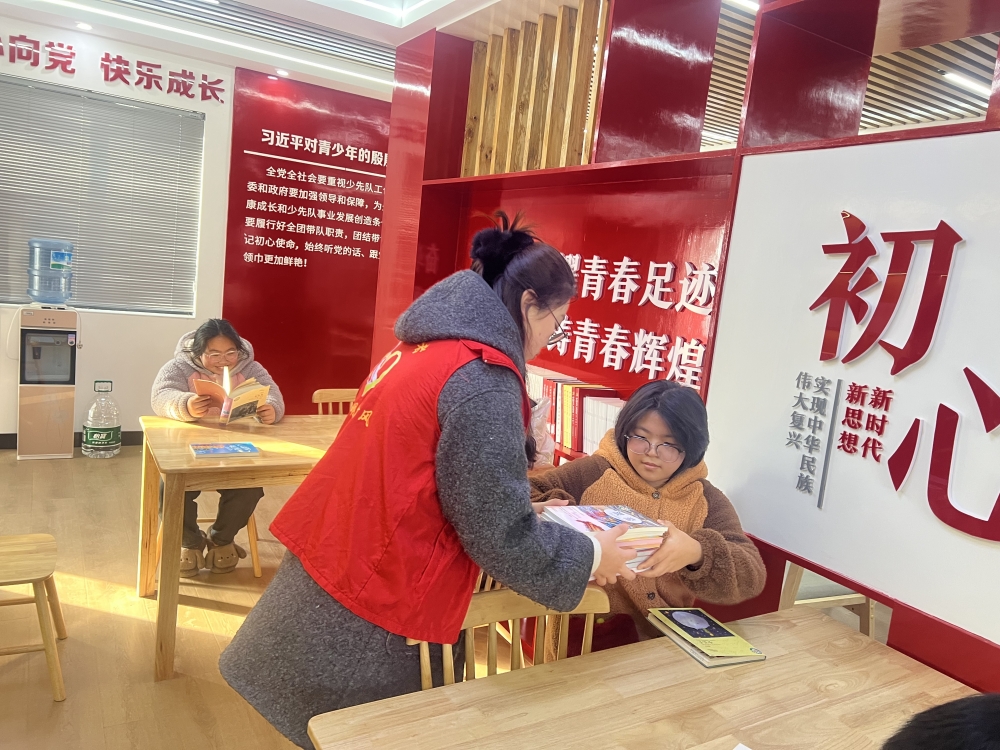 江苏省盐城市射阳县海通镇团塘村关工委开学前对留守儿童开展“五讲四美三热爱”教育