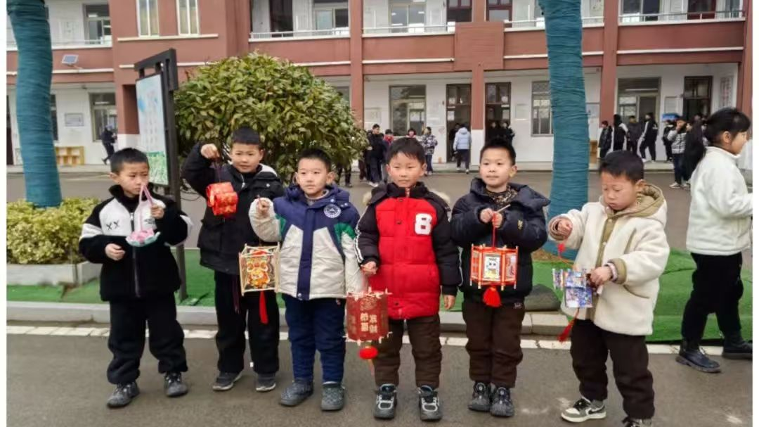 祥蛇舞动迎新春，童心传承闹元宵 ——江苏省徐州市铜山区单集实验小学关工委开展元宵节主题活动