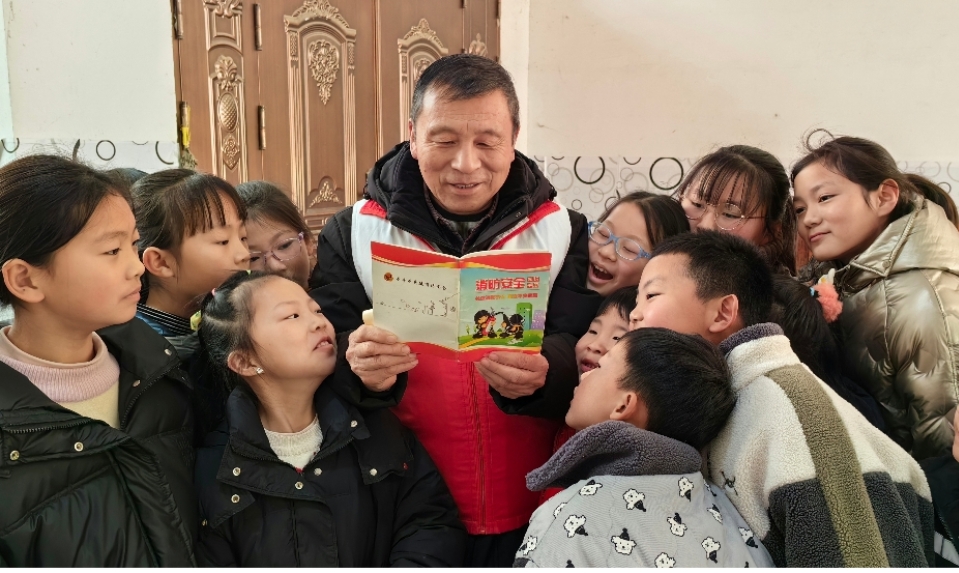 安徽省阜阳市阜南县于集乡关工委开展“消防安全在我心中〞主题教育活动