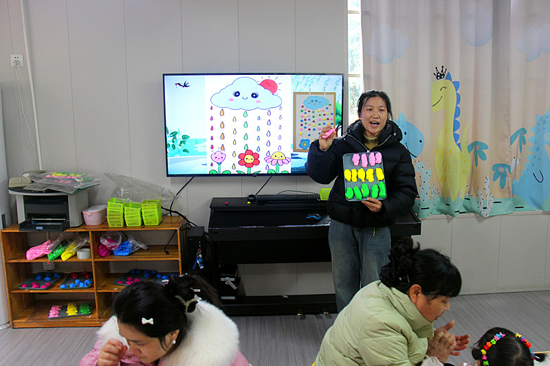 江苏省南京市玄武区玄武湖街道关工委联合开展“传承文化，启迪童心”雨水节气主题活动