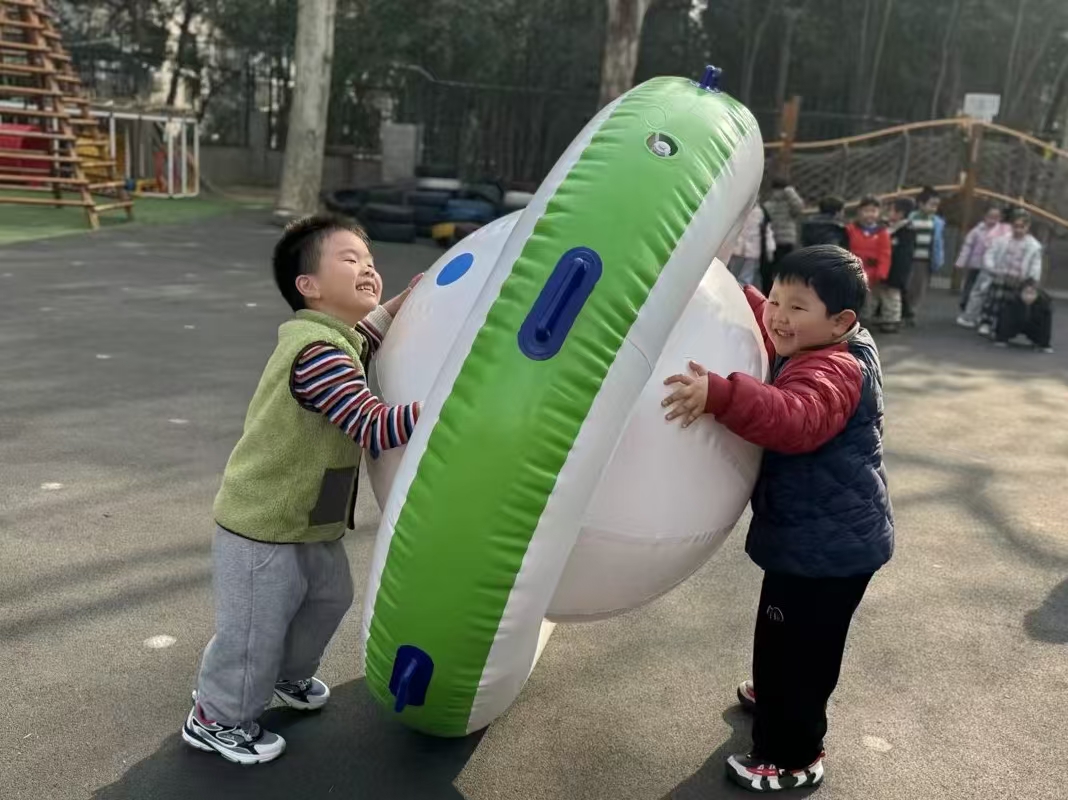 徐州经开区徐庄镇周庄村关工委开展“聚焦户外体能 畅享趣味童年”活动