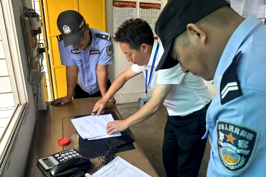 四川省凉山彝族自治州会东县开展开展校园安全专项检查