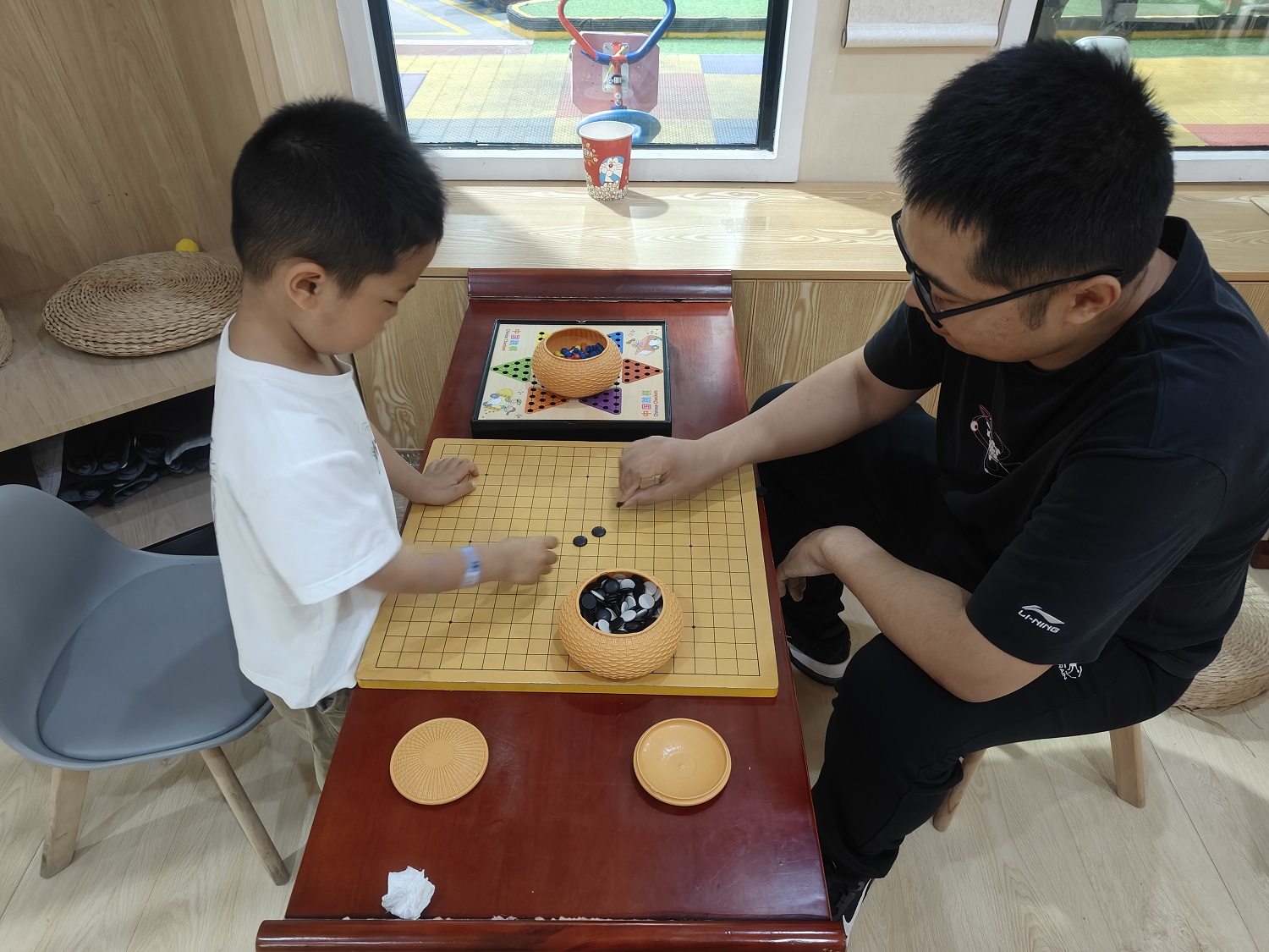 江苏省徐州市经济技术开发区徐庄镇张家村关工委：趣味五子棋文化活动