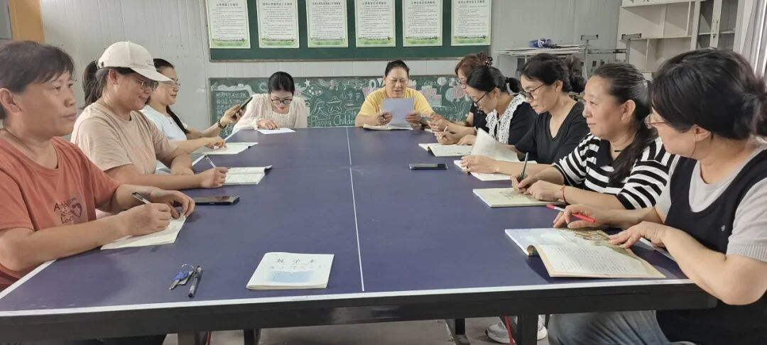 凝心聚力共研讨 深耕细作促成长——徐州市铜山区茅村镇 赵庄小学关工委组织开展语 文组集体备课活动