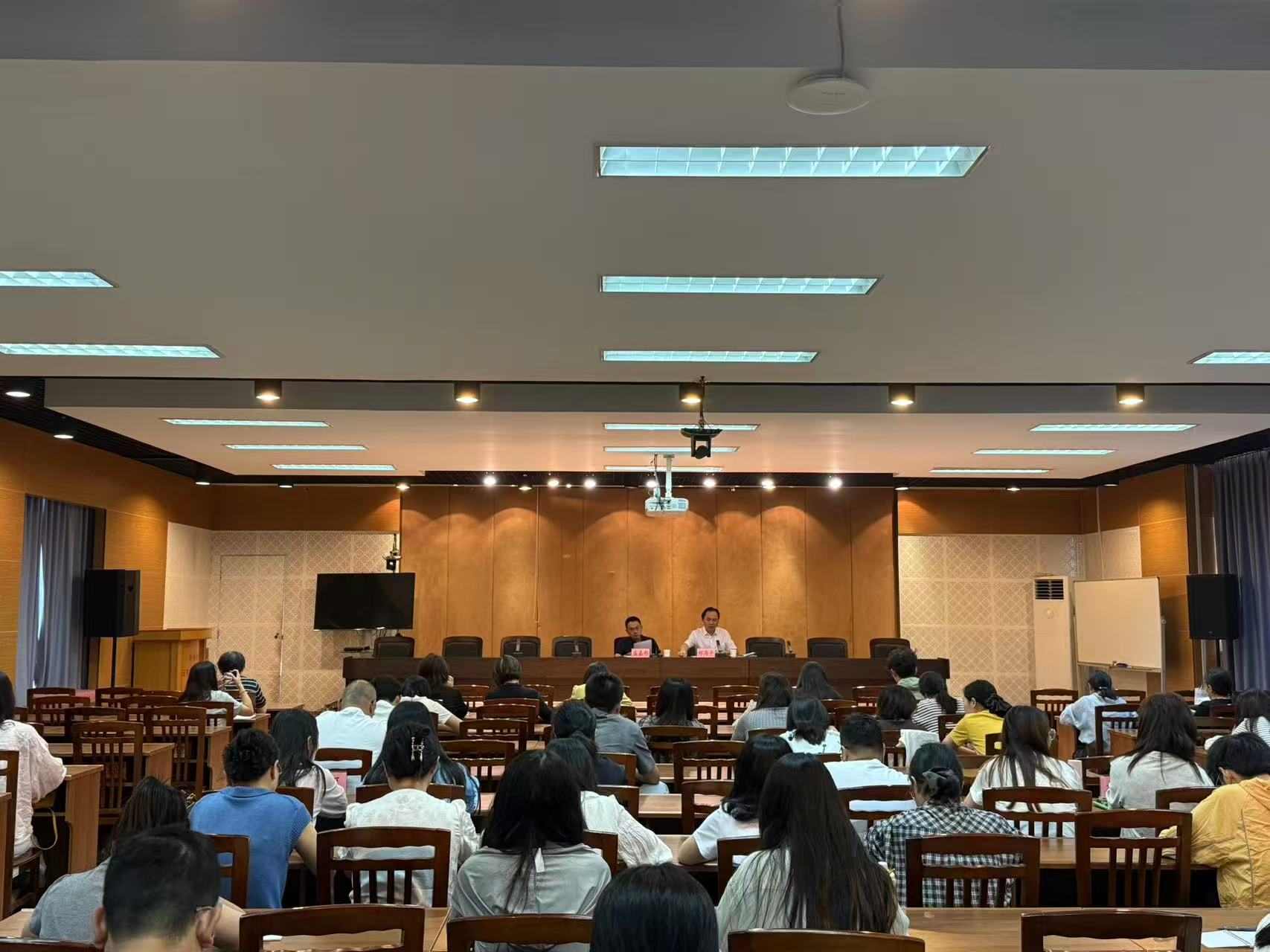 江苏省丹阳市云阳街道召开关心下一代工作会议