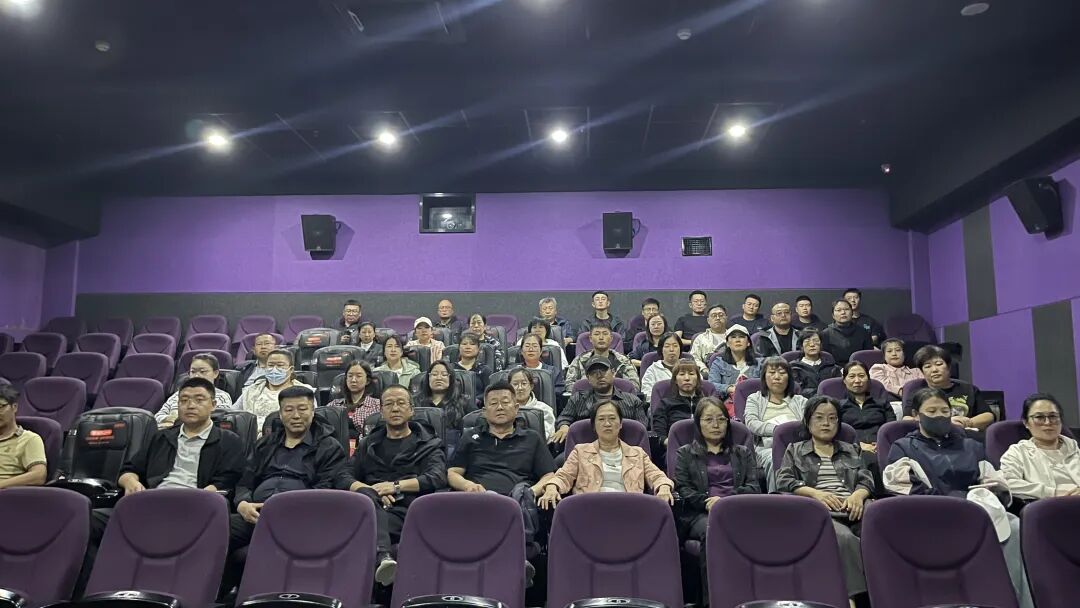 黑龙江省牡丹江市宁安市东京城镇关工委组织开展《731》观影活动