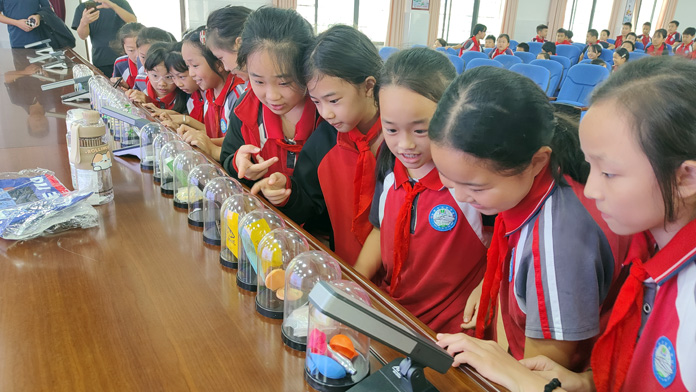 湖南省吉首市铁路学校关工委开展禁毒宣讲进校园 筑牢青春防护墙活动