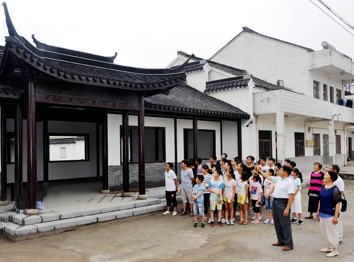 江苏省无锡市宜兴市党建引领聚合力，四措并举护成长