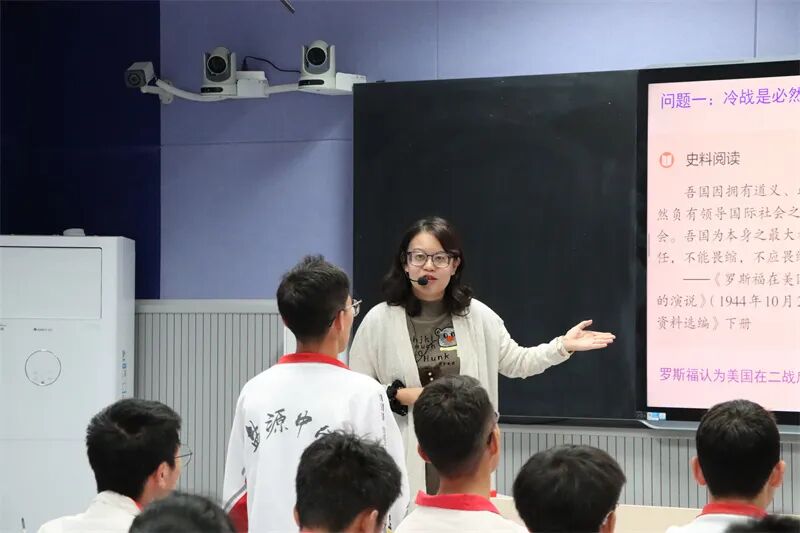 浙江省宁波市四所知名高中骨干教师团队到四川省凉山州盐源县中学校开展教学交流指导