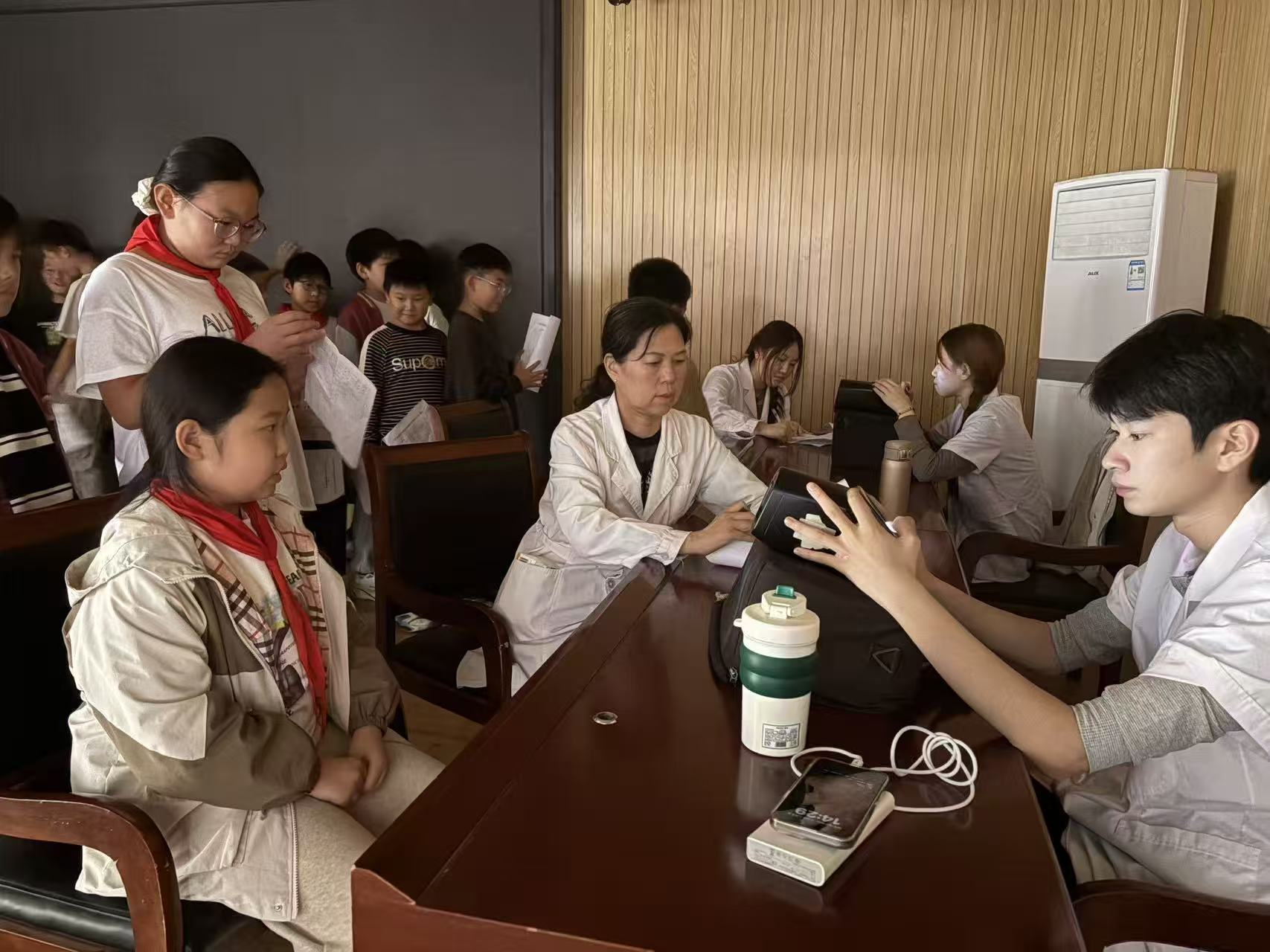 健康护航进校园，关爱童心助成长——江苏省徐州市铜山区汉王镇北望小学关工委组织学生体检