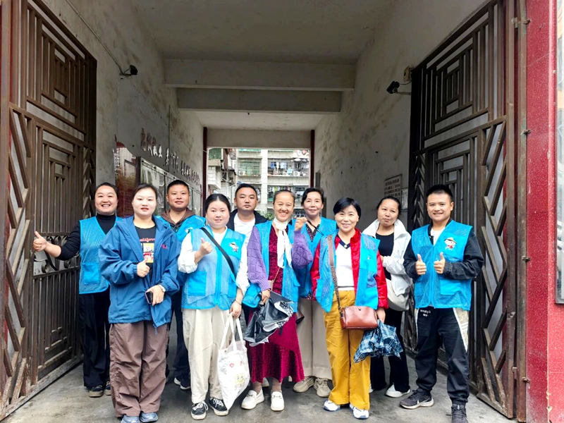 湖南省湘西土家族苗族自治州保靖沃土关工委扎实开展“逆风飞翔·事实孤儿”同行计划走访建档活动