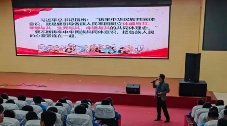 江西省抚州市崇仁县：“五老”关爱润校园，薪火传情育新苗