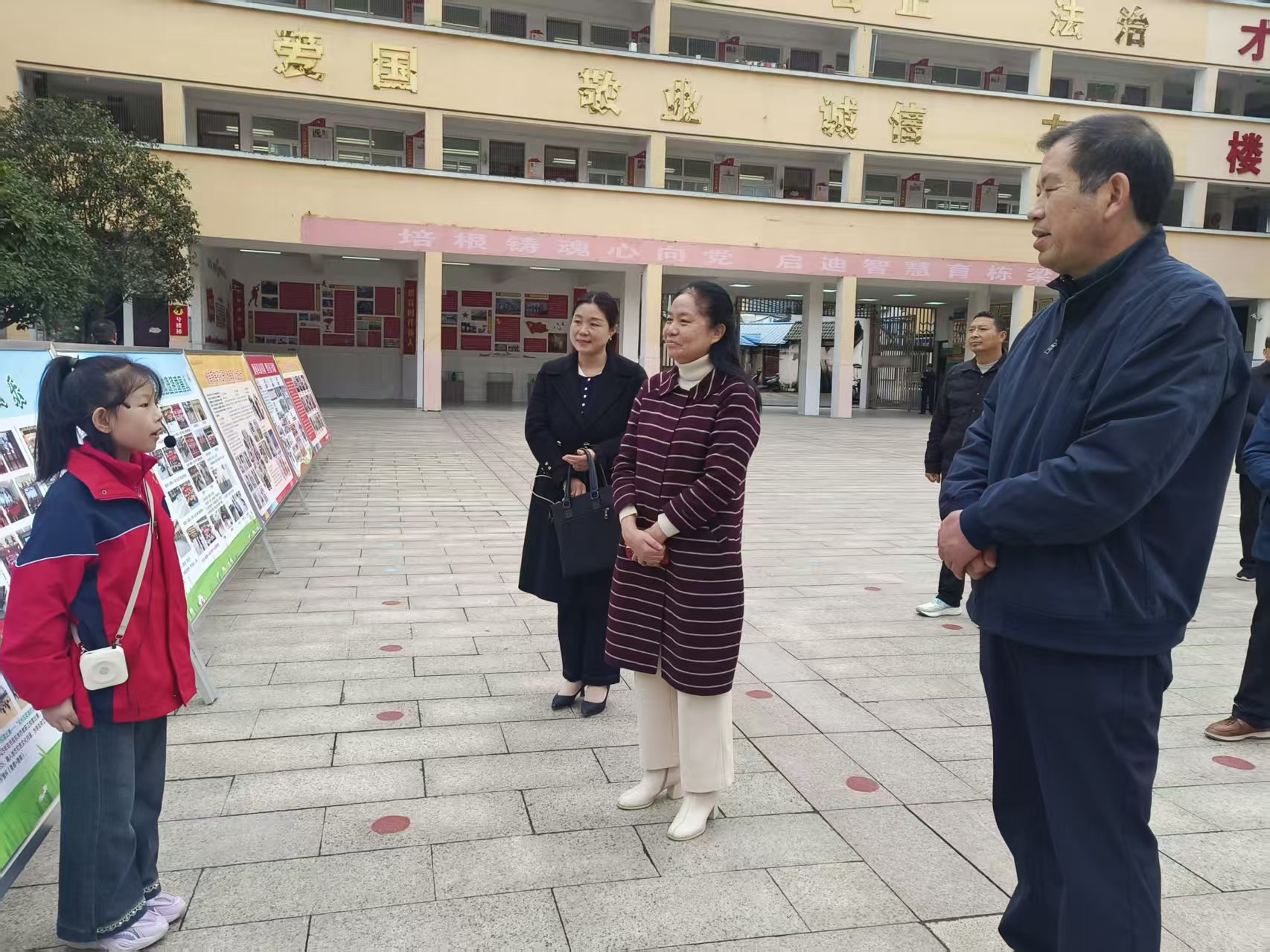 河南省南阳市桐柏县关工委调研基层关工委组织建设工作