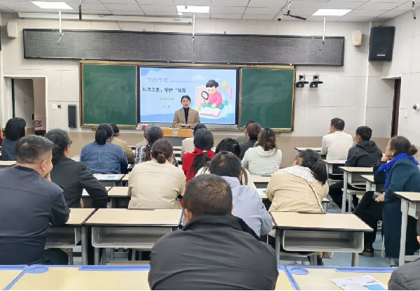 四川省凉山州喜德县关工委开展法治宣讲活动