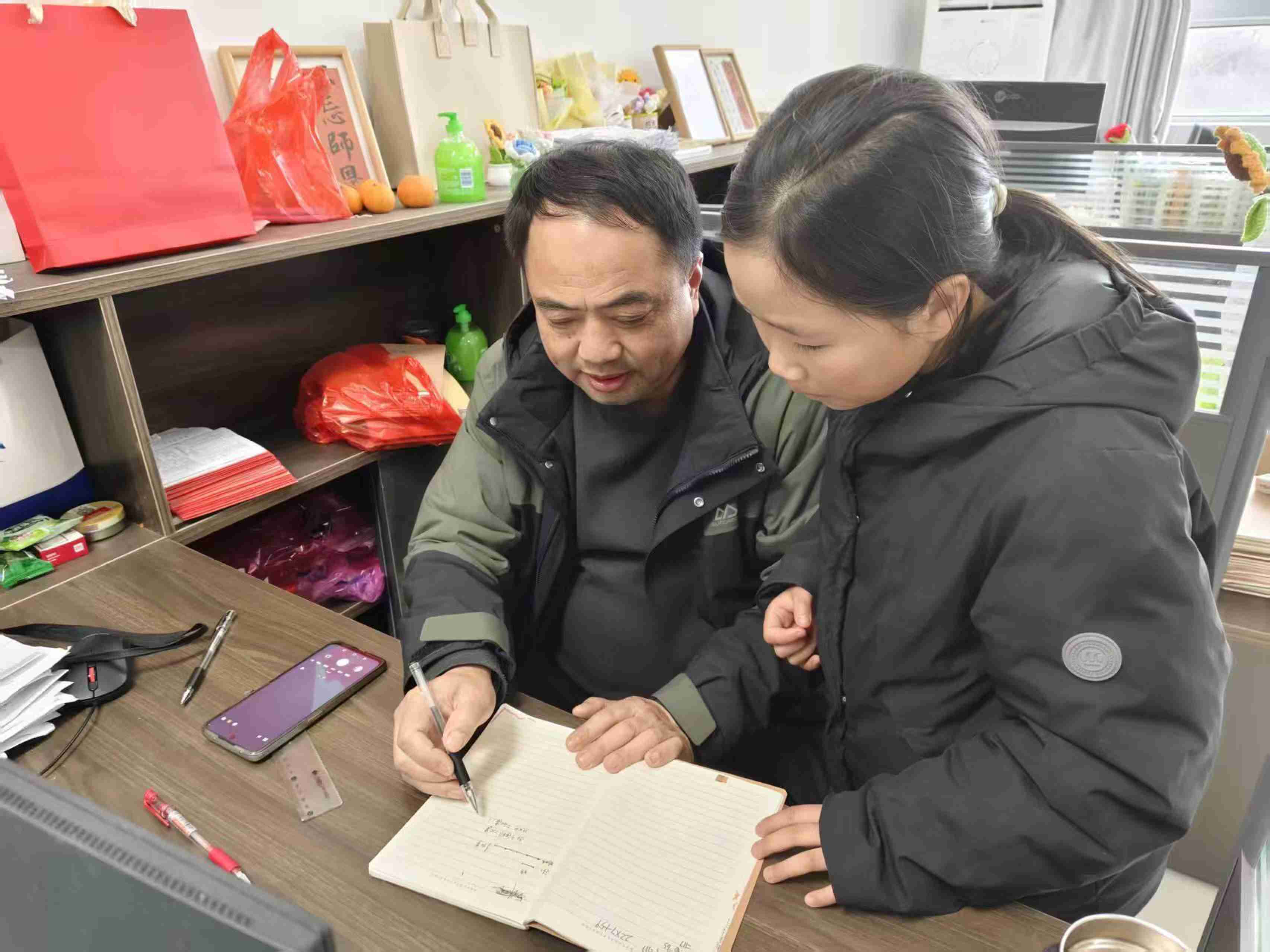 这个寒假，站前学校的“红色暖流”在流淌——江西省抚州市高新区站前学校关工委开展“关工委志愿者暖心行”活动