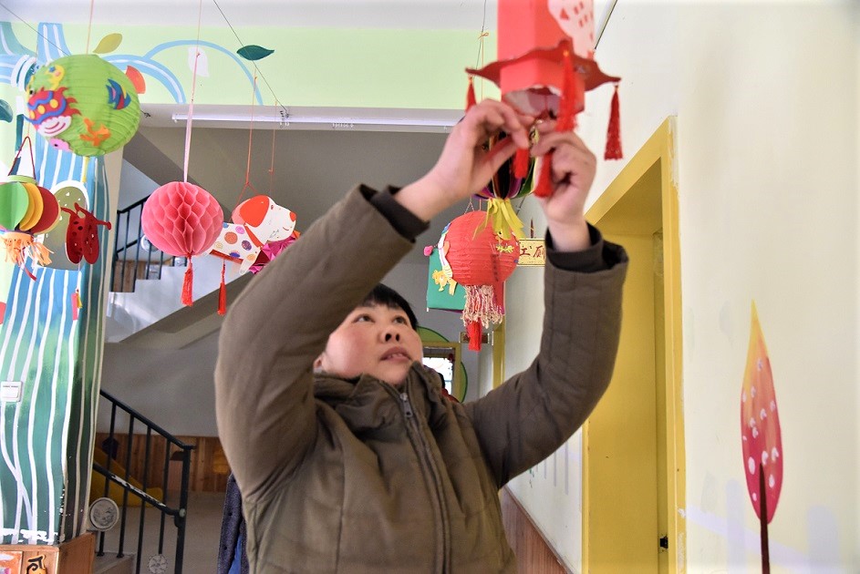 红灯笼扮靓乡村少年宫