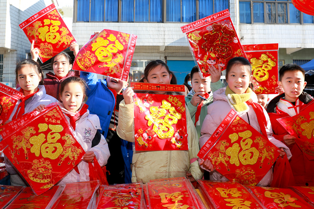 “锡心托班”办到村民家门口 暖童心润年味