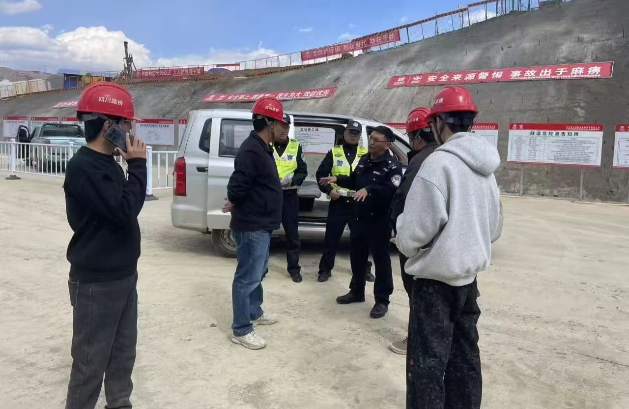 四川省凉山州布拖县多部门联动·源头管控客货运企业交通安全风险