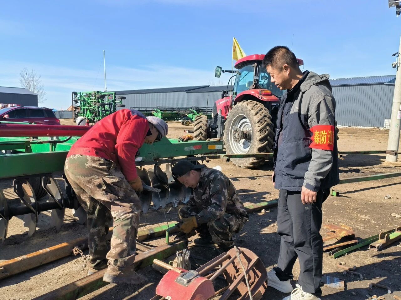 北大荒集团北安分公司关工委：发挥关工作用 助力备耕生产