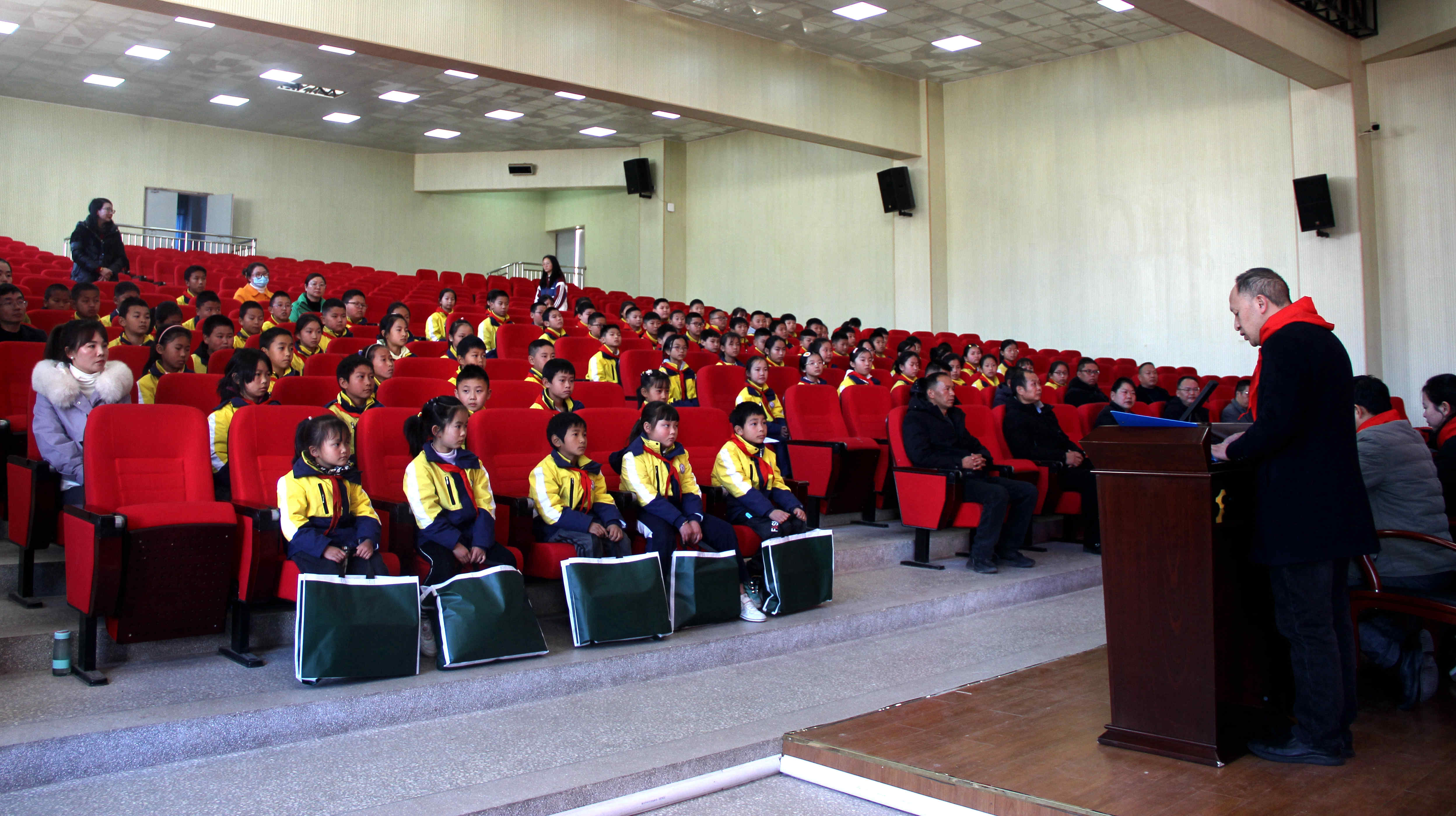 1704880737191699.jpg IMG_2900.JPG