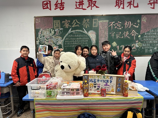 1704894508231157.jpg 商场.jpg