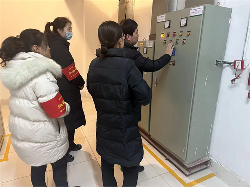 1707288620575164.jpg 合肥市包河区烟墩街道清水冲社区关工委:加强隐患排查 筑牢安全防线 (1).jpg