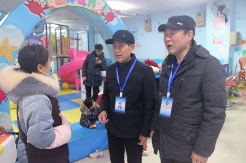1708826495291538.jpg 玄武湖街道关工委联合开展校园周边文化娱乐场所巡查,护航“开学季” (3).jpg