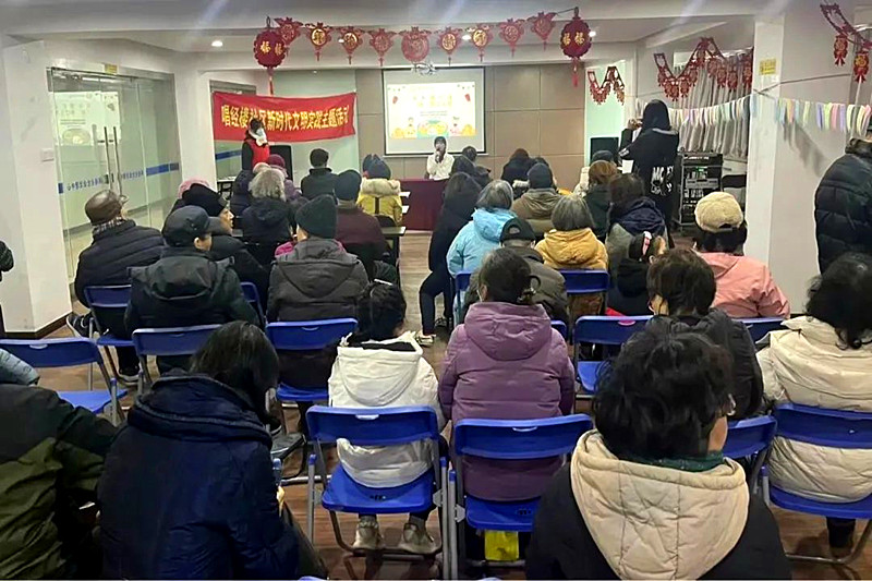 江苏省南京市玄武区唱经楼社区关工委开展“欢乐猜灯谜，‘唱’享过元宵”活动(1).jpg