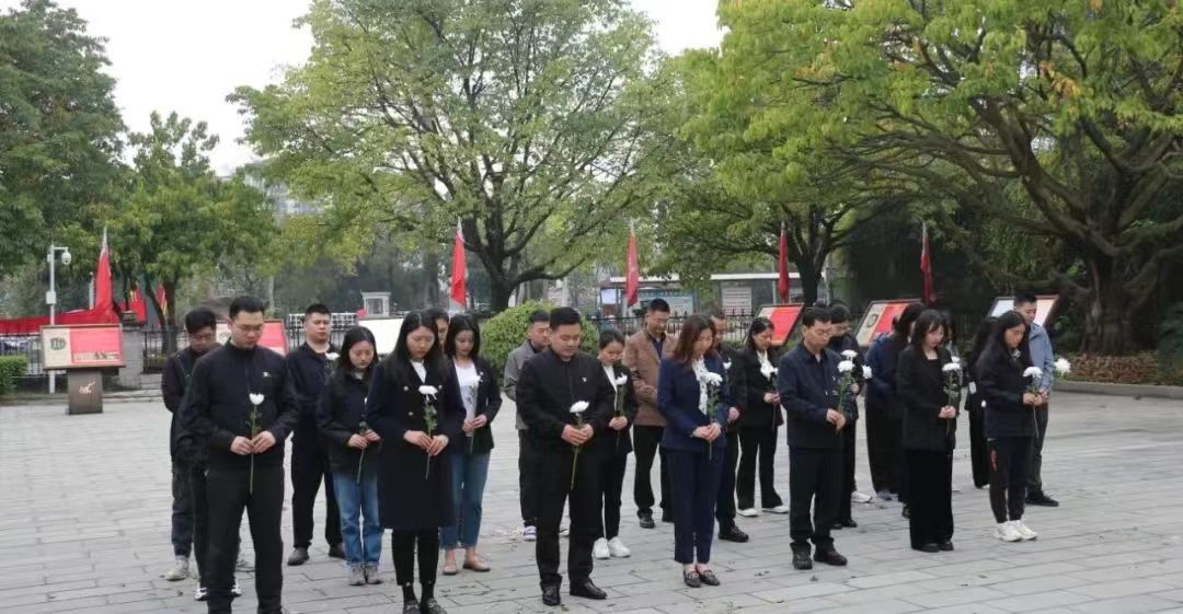 1712121971129119.jpg 县2.jpg