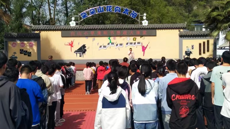 1712122574102216.jpg 白1.jpg