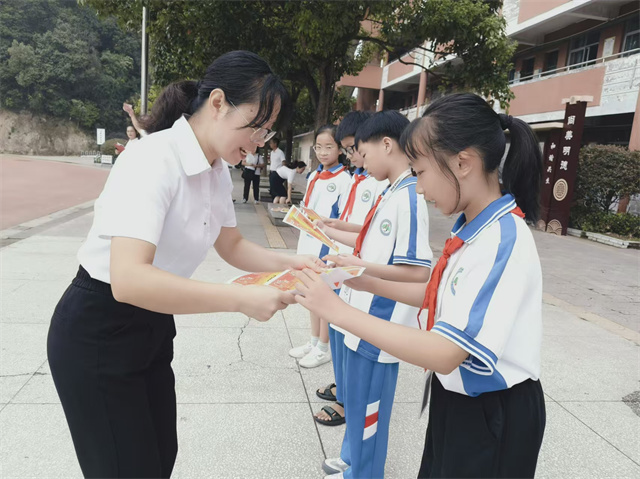 1725441714433862.jpg 3.jpg