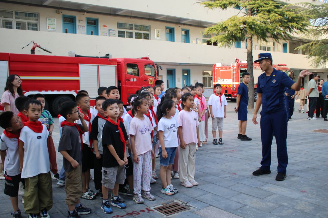 1732614424146471.jpg b637cd8b4a9b6011aa5b91eee56d2212.jpg