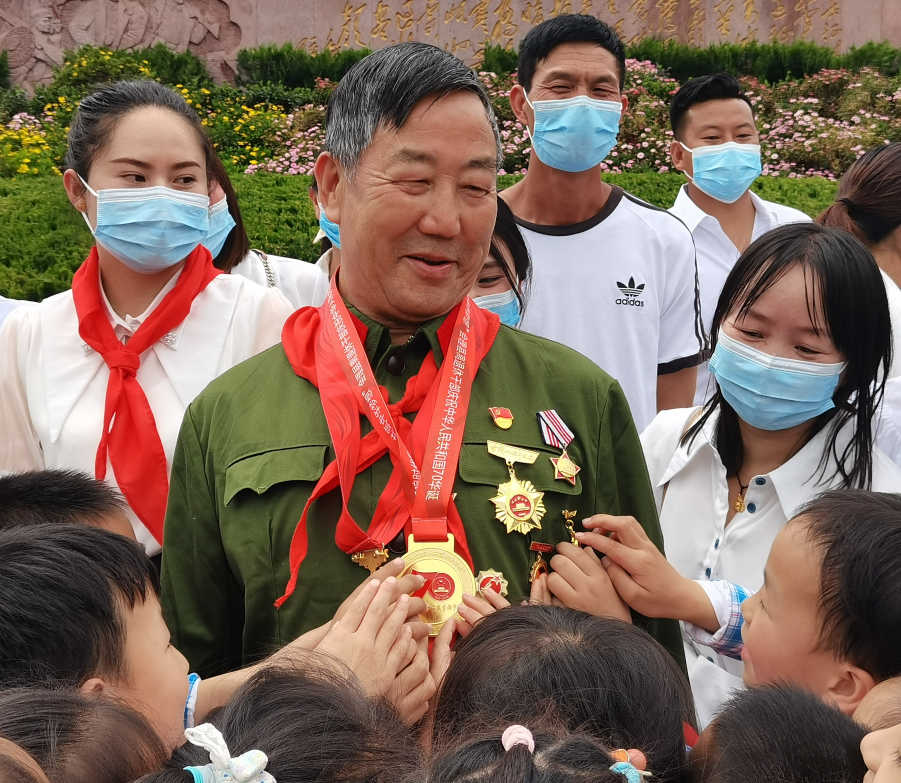 1735480365342732.jpg 1735480365342732.jpg