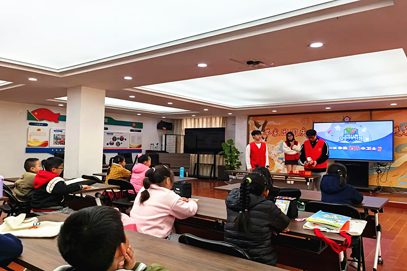 1737069827254347.png 江苏省南京市雨花台区景明佳园社区关工委开展“护航生命,‘救’在身边”冬季安全主题活动(1).png