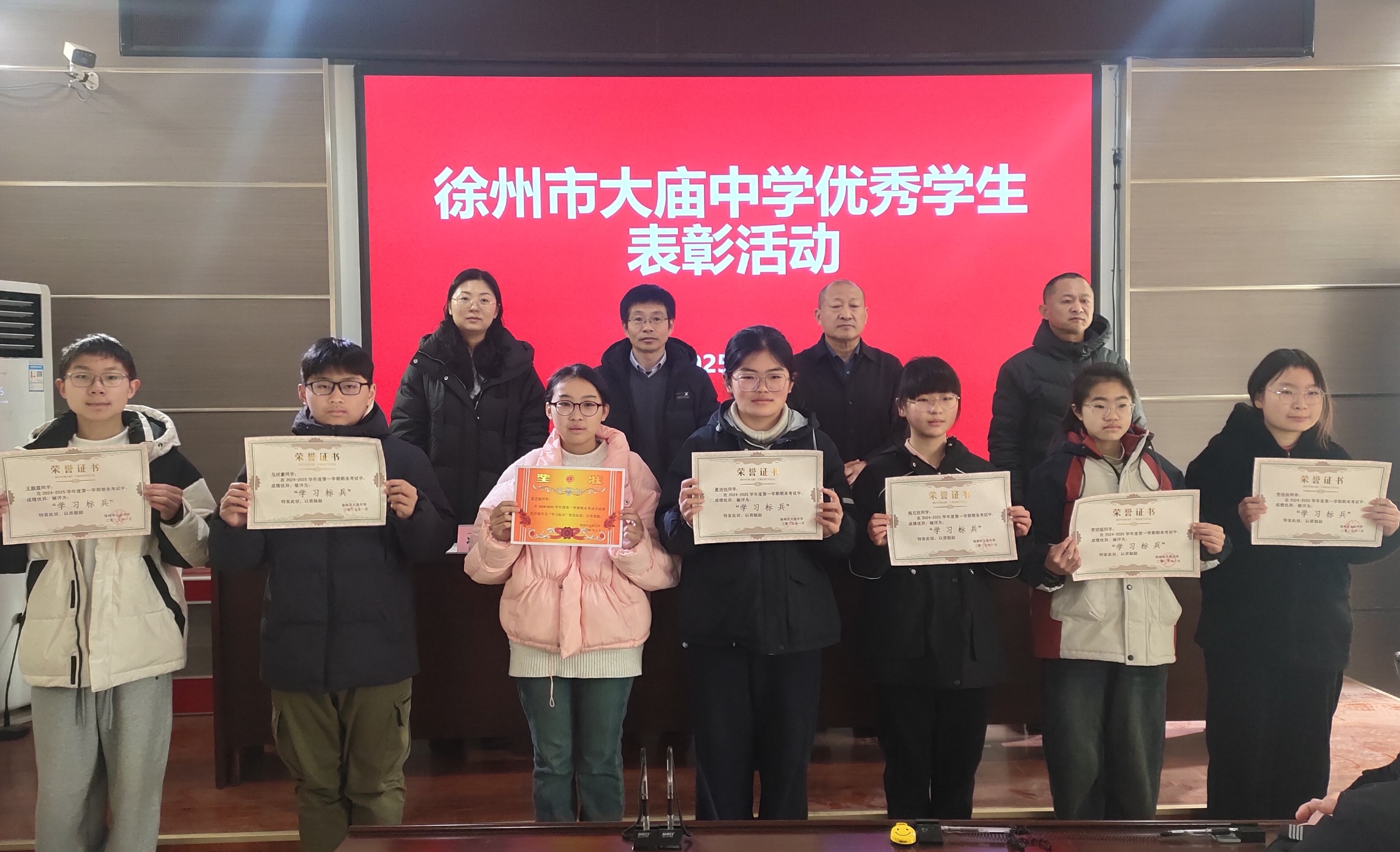 1737513565230266.jpg 941dd289a35d2b2d1f4b06c0358459b.jpg