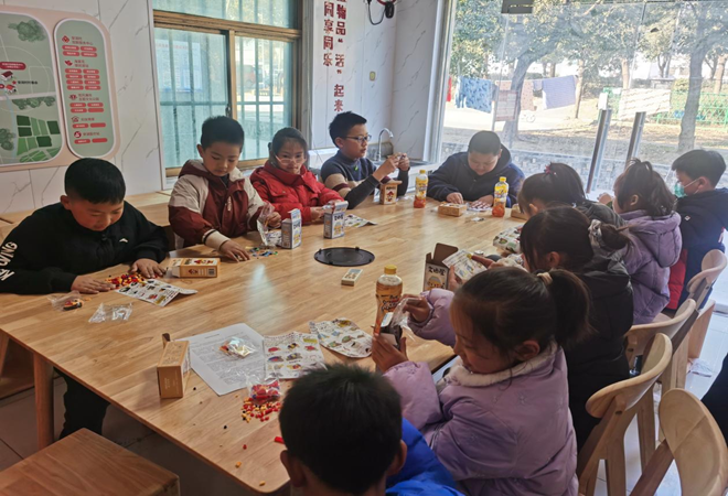 1737528380205954.png 横扇街道安湖村开展“缤纷的冬日”活动2.png