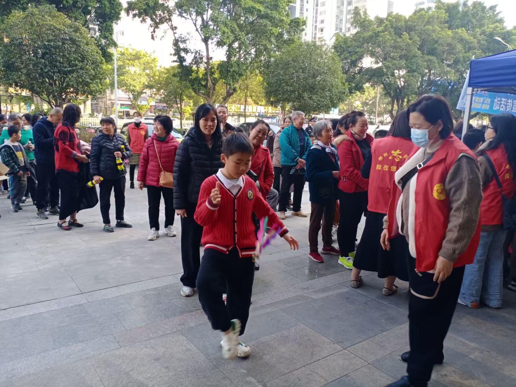 1737605574626080.jpg W020250120605634749380.jpg