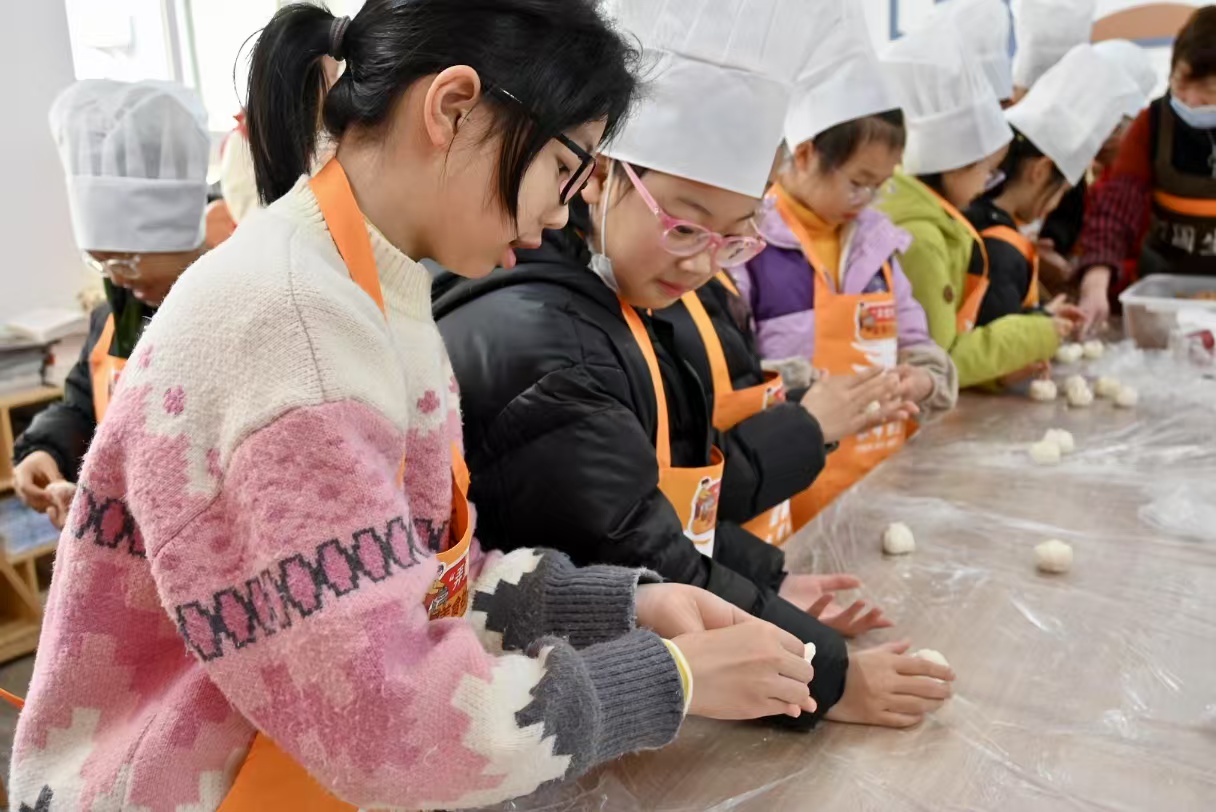 1737683945133887.jpg 1737683945133887.jpg