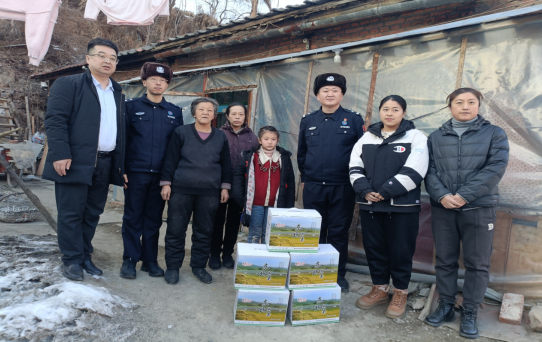 1737706192323887.png 000.png