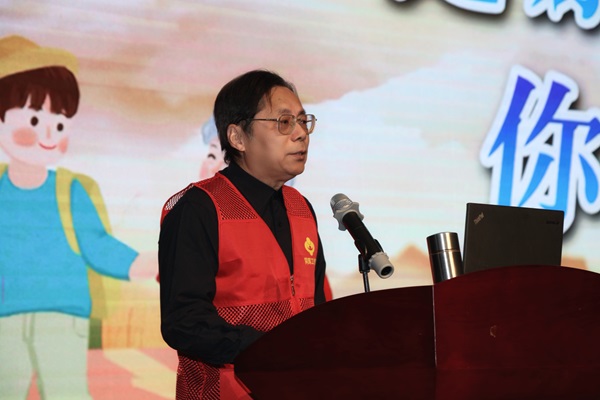 朝阳与晚霞同辉工作室 同里中学〡守护健康 你我同行.jpg