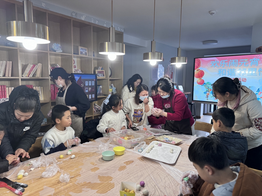 同心湖社区：童心闹元宵 欢乐满社区7_副本.jpg